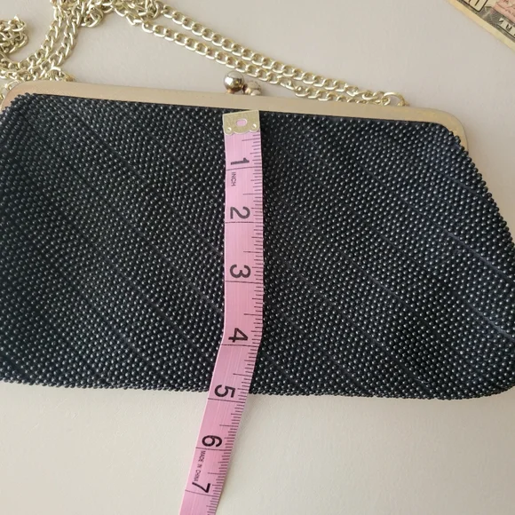 Vintage Beaded Black Clutch Bag Silver Chain Strap ~ 1960? ~ Made in Hong Kong - Picture 14 of 16